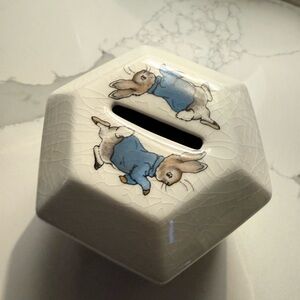 Vintage Wedgwood Ceramic Peter Rabbit bank